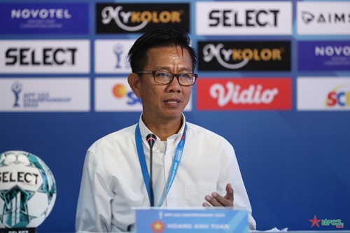 HLV Hoàng Anh Tuấn: “Tôi hạnh phúc khi U23 Việt Nam vào chung kết”
